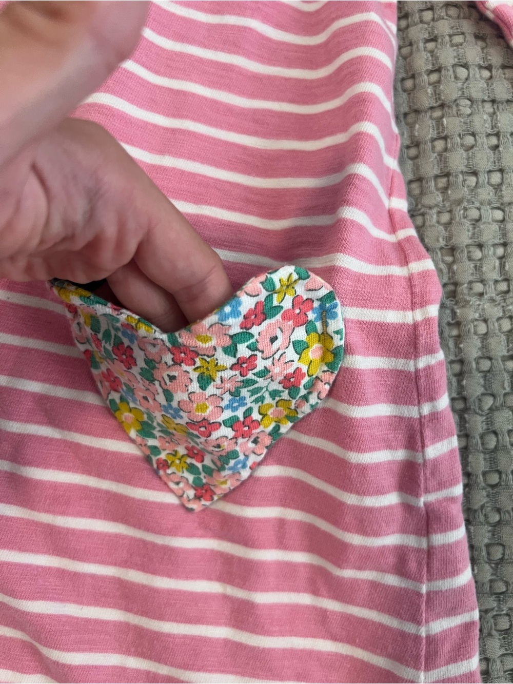 Boden Sister Matching Floral Heart Dresses 3-6M & 4-5Y - Picture 8 of 10